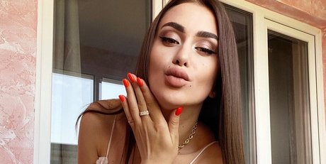 Naken lekkede OnlyFans-bilde av Valentina