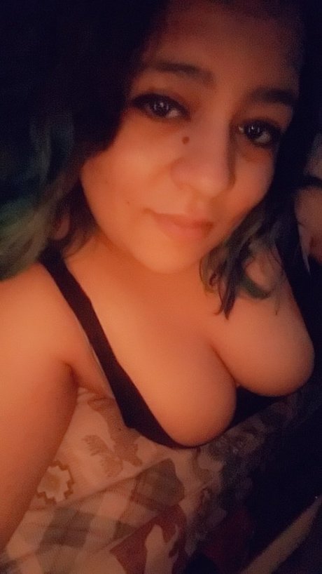 Photo nue de fuite OnlyFans de Saudiavixen
