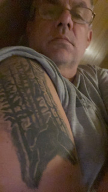 Naken lekkede OnlyFans-bilde av Thc003