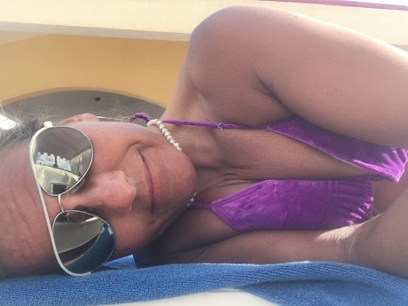 Naken lekkede OnlyFans-bilde av Missy