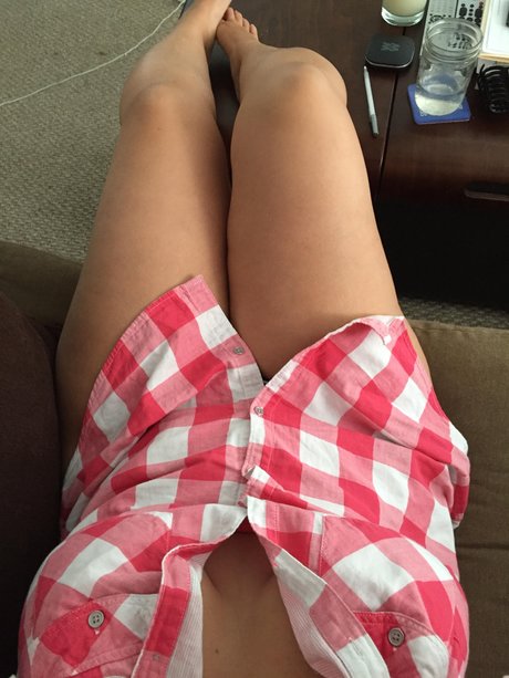 Naken lekkede OnlyFans-bilde av Jasonsdisobedientwife