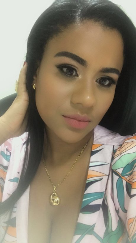 Naken lekkede OnlyFans-bilde av Brandys Garcia