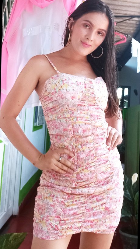 Naken lekkede OnlyFans-bilde av Jessi T