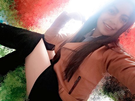 Naken lekkede OnlyFans-bilde av Karen Benavides