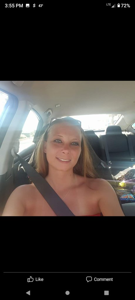 Nahá fotka uniklých OnlyFans od Mel