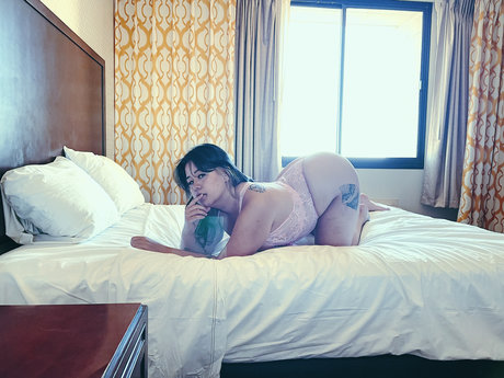 Foto nua vazada do OnlyFans de Kyra Lynn