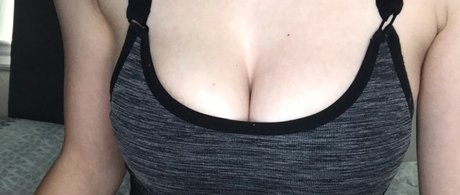 Naken läckt OnlyFans-bild av Tay Bunnie