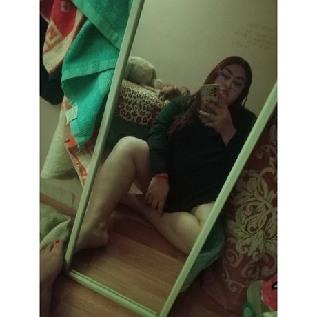Naken lekkede OnlyFans-bilde av Tublanquitaaa