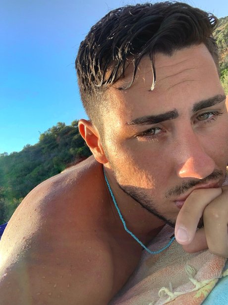 Ettore OnlyFans泄露裸照