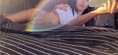 Обнаженная фотография утечки OnlyFans от Camii Baby 