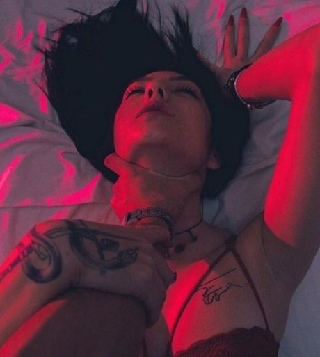 Naken läckt OnlyFans-bild av Menhaveonlyfanstoo