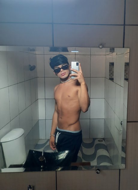 Foto desnuda filtrada de OnlyFans de Randerson Diaxx