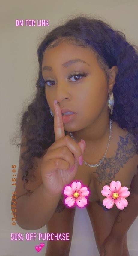Nahá fotka uniklých OnlyFans od Badgirl95