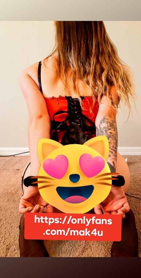 Nahá fotka uniklých OnlyFans od Mak Music Always Konquers