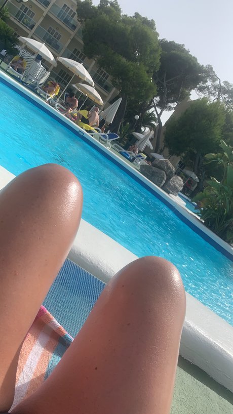 Naken lekkede OnlyFans-bilde av Nellie