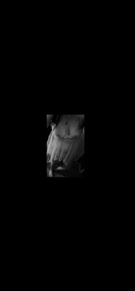 Alaston vuotanut OnlyFans-kuva Sexychick94