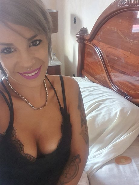Naken lekkede OnlyFans-bilde av Vane242
