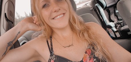 Naken lekkede OnlyFans-bilde av Sara Gillespie