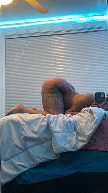 Naken läckt OnlyFans-bild av Sin City