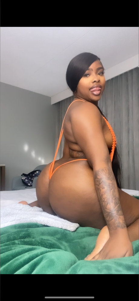 Naken läckt OnlyFans-bild av Msxclusive Grip 