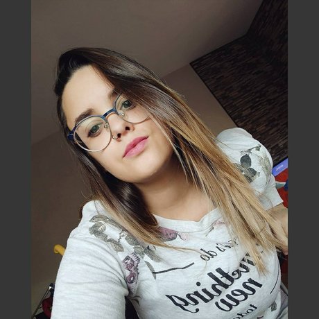 Nahá fotka uniklých OnlyFans od Pequea Sonia