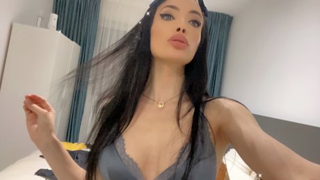 Naken lekkede OnlyFans-bilde av Riley