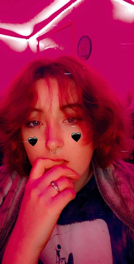 Naken lekkede OnlyFans-bilde av Rebecca