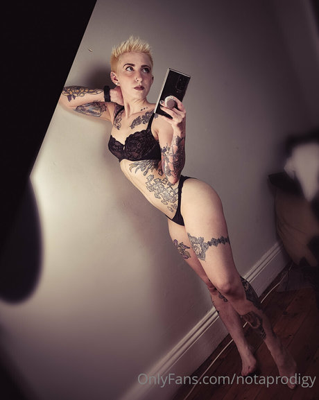 Nahá fotka uniklých OnlyFans od Notaprodigy