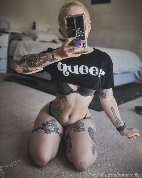 Nahá fotka uniklých OnlyFans od Notaprodigy