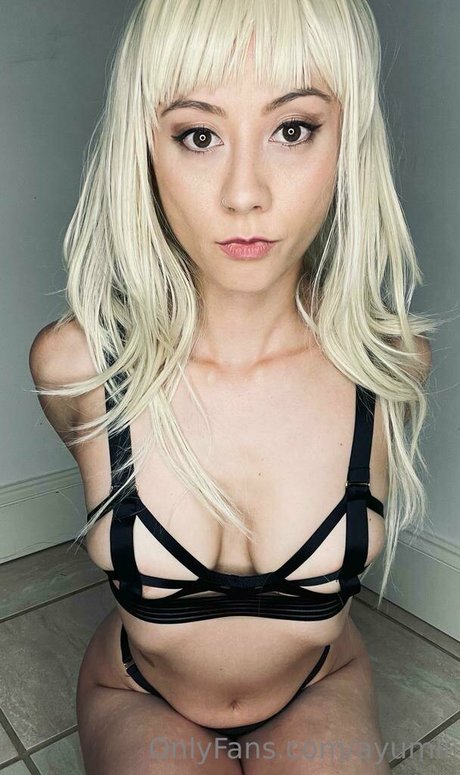 Naken lekkede OnlyFans-bilde av Ayumikichi