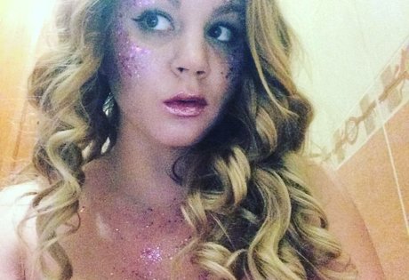 Holly Garner OnlyFans