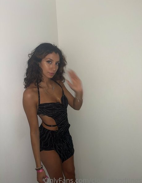 Clothesandtingsss