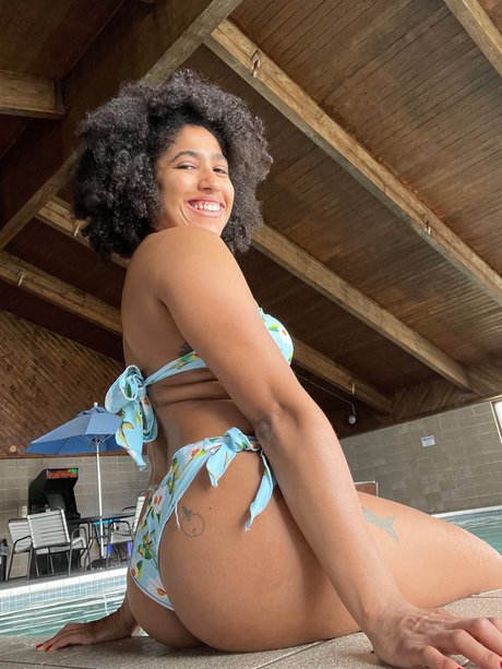 Marti Belle