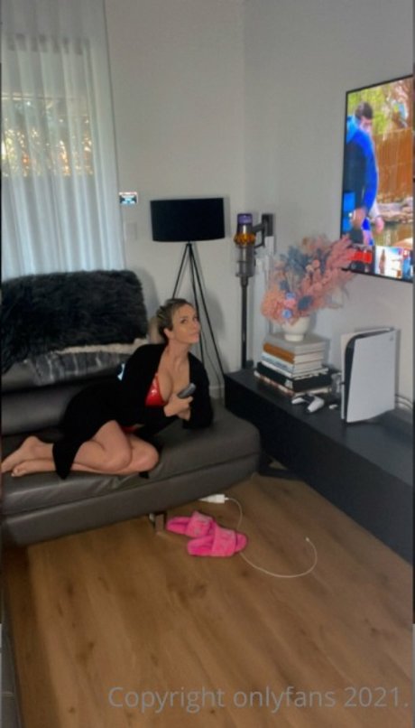Naken lekkede OnlyFans-bilde av Stacey Hampton
