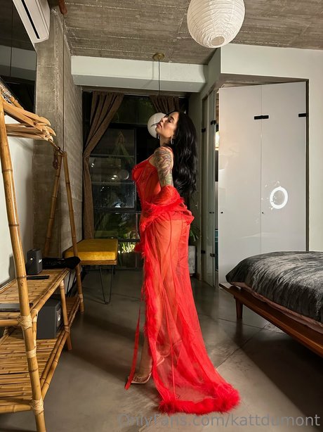 Nacktes geleaktes OnlyFans-Foto von Kattdumont