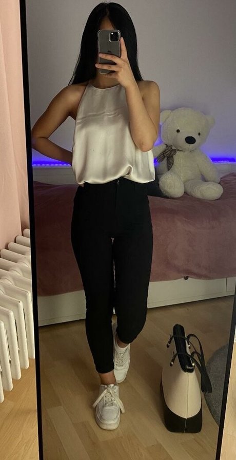Kikipearl  nude leaked OnlyFans photo