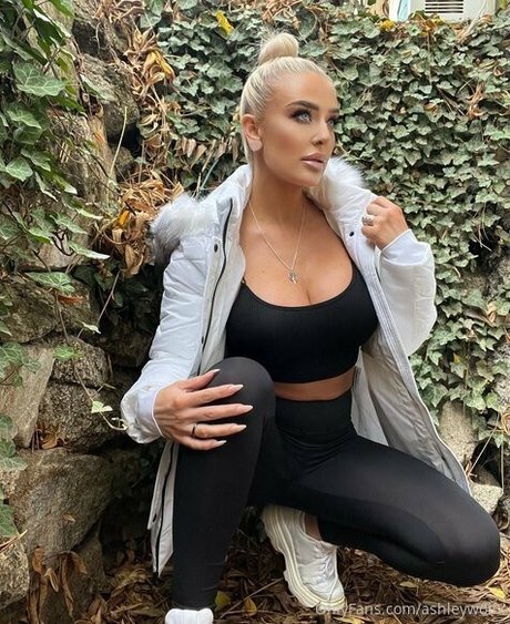 Ashley Wolf