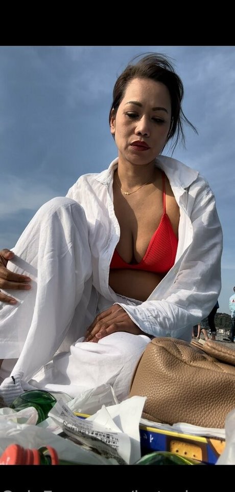 Hotasiangranny