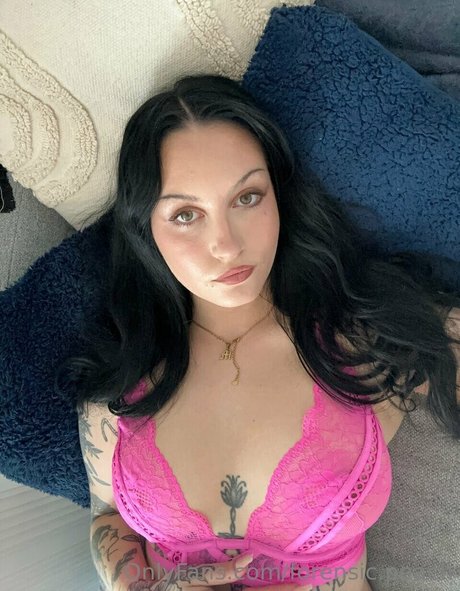 Naken läckt OnlyFans-bild av Mk