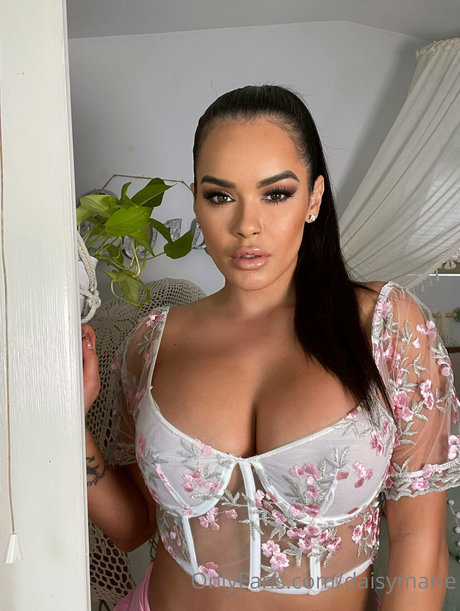 Daisy Marie