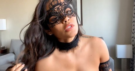 Daisy Marie