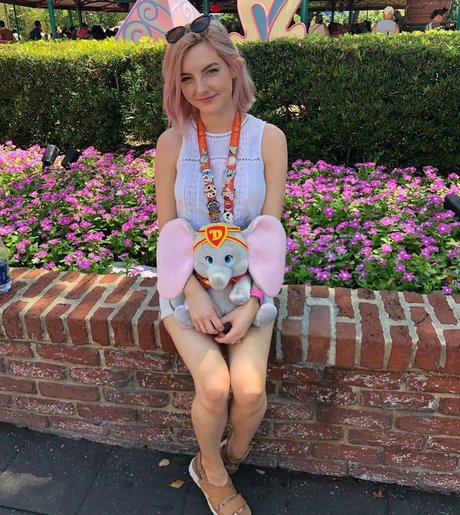 Nahá fotka uniklých OnlyFans od Ldshadowlady