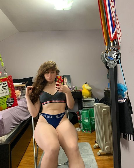Alyssa Cleversey