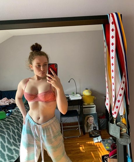 Foto di nudo di fuga di OnlyFans di Alyssa Cleversey