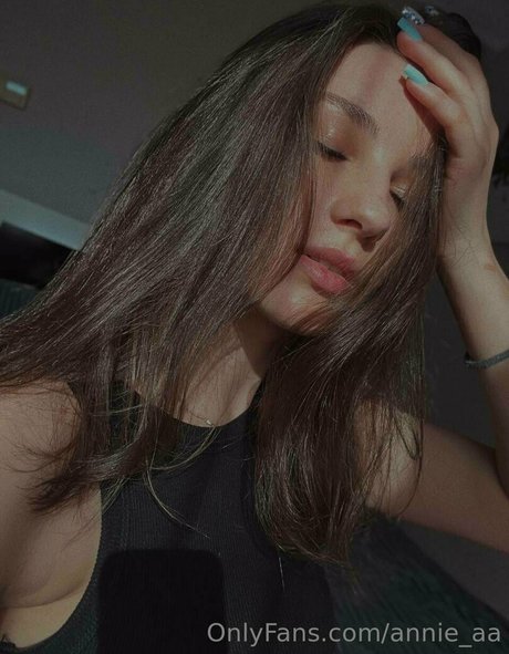 Nahá fotka uniklých OnlyFans od Annieaa