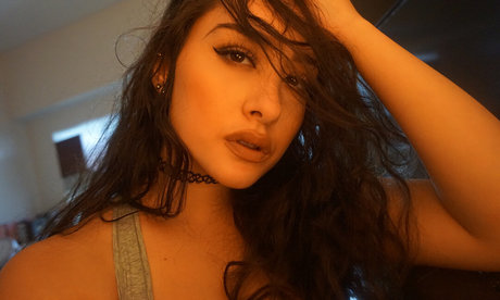 Naakte gelekte OnlyFans-foto van Olivia Hailey