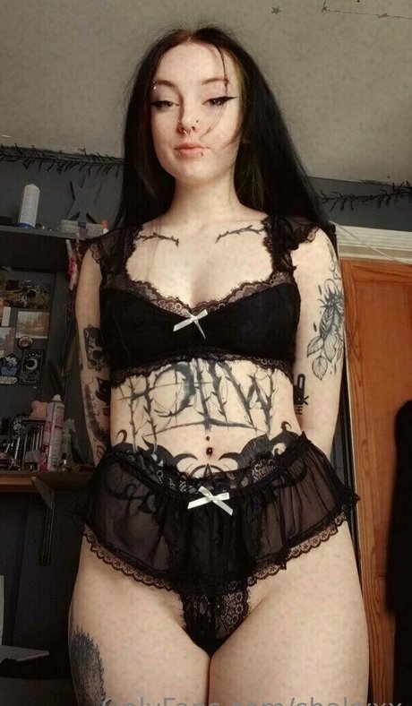 Nahá fotka uniklých OnlyFans od Shakyxx