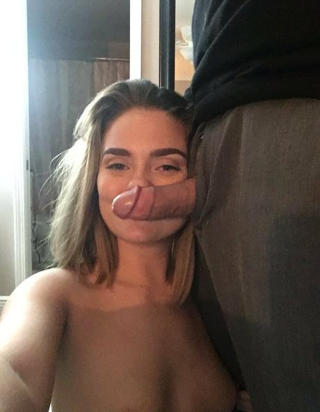 Nahá fotka uniklých OnlyFans od Savannahextrasmall