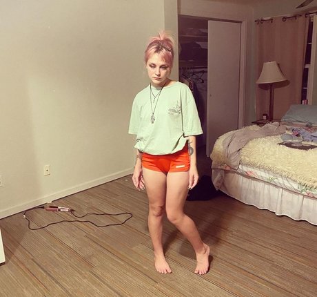Bonnie Grace