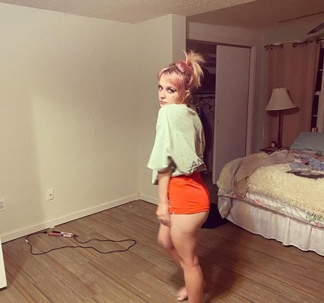 Bonnie Grace